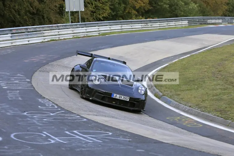 Porsche 911 GT3 RS - Foto spia 14-10-2020 - 2