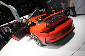 Porsche 911 GT3 RS - Salone di Ginevra 2015 - 6