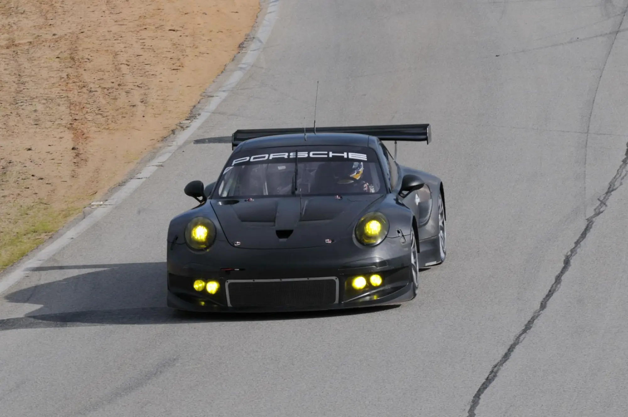 Porsche 911 GT3 RSR prototipo - 1