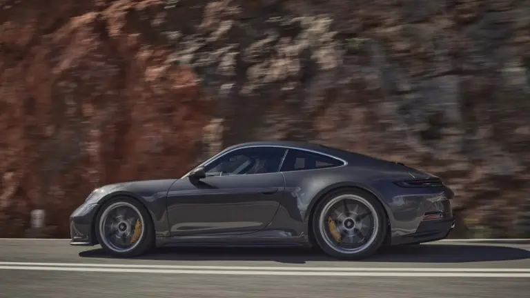 Porsche 911 GT3 Touring Package - Foto Ufficiali  - 2