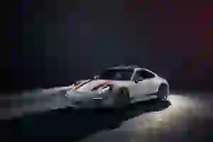 Porsche 911 GT3 Touring Package  - 7