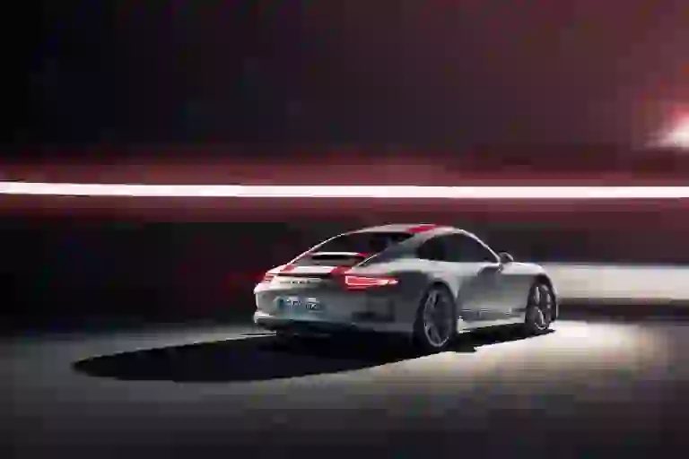 Porsche 911 GT3 Touring Package  - 8