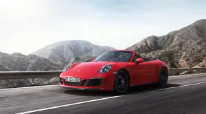 Porsche 911 GTS 2017