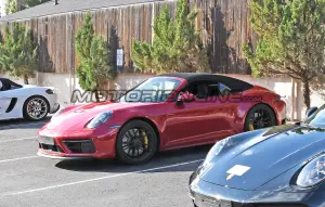Porsche 911 GTS Cabrio - Foto spia 27-09-2019