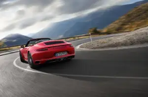 Porsche 911 GTS MY 2017 - 18