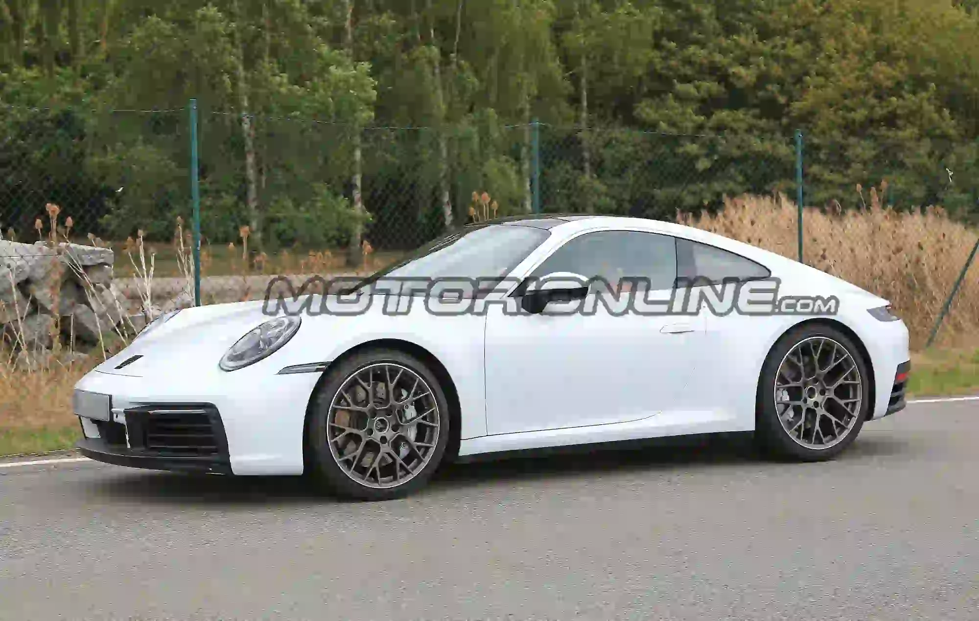Porsche 911 MY 2019 - Foto spia 03-09-2018 - 4
