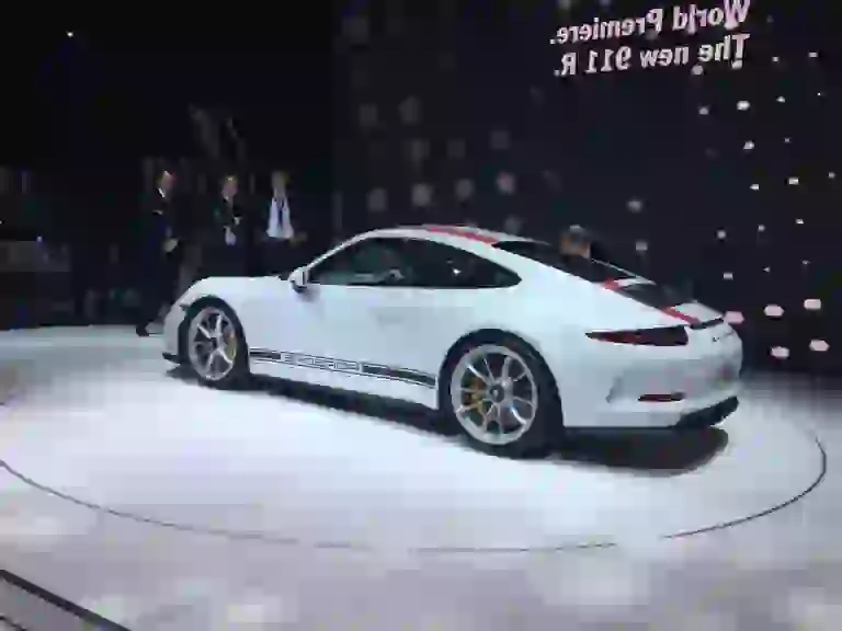 Porsche 911 R- Salone di Ginevra 2016 - 1