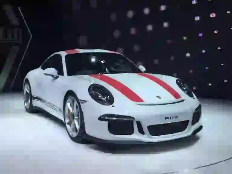 Porsche 911 R- Salone di Ginevra 2016 - 10