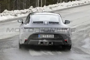 Porsche 911 restyling - Foto Spia 25-03-2022