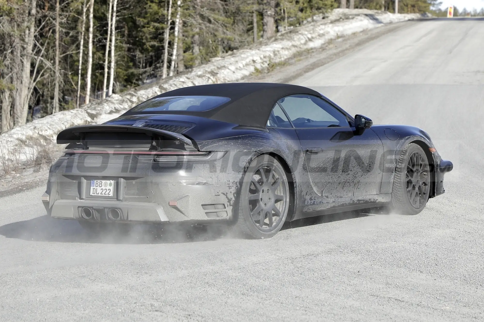 Porsche 911 restyling - Foto Spia 25-03-2022 - 7