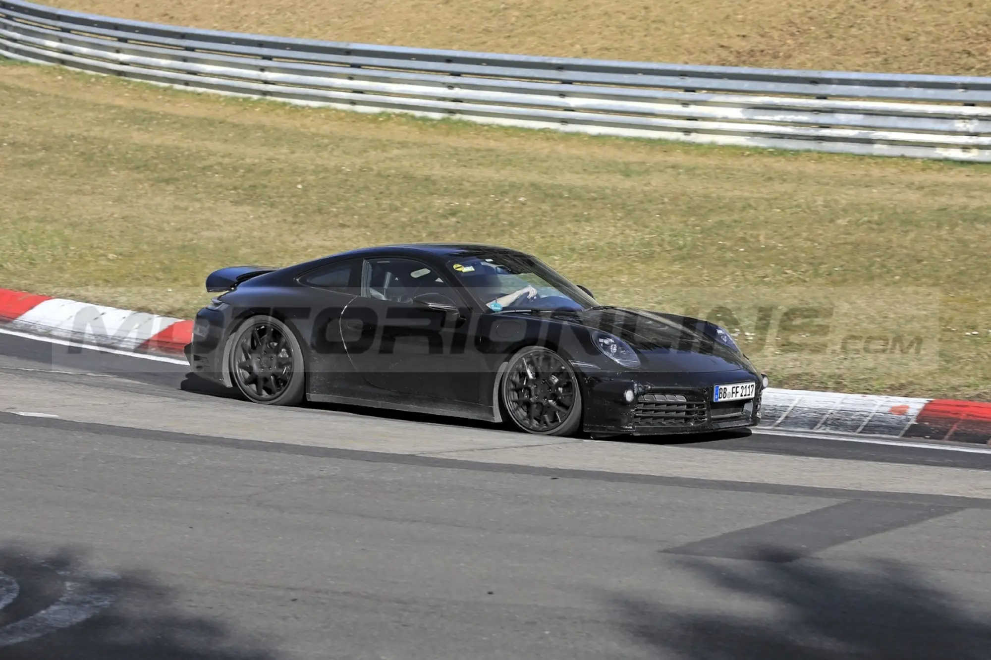 Porsche 911 restyling - Foto Spia 25-03-2022 - 10