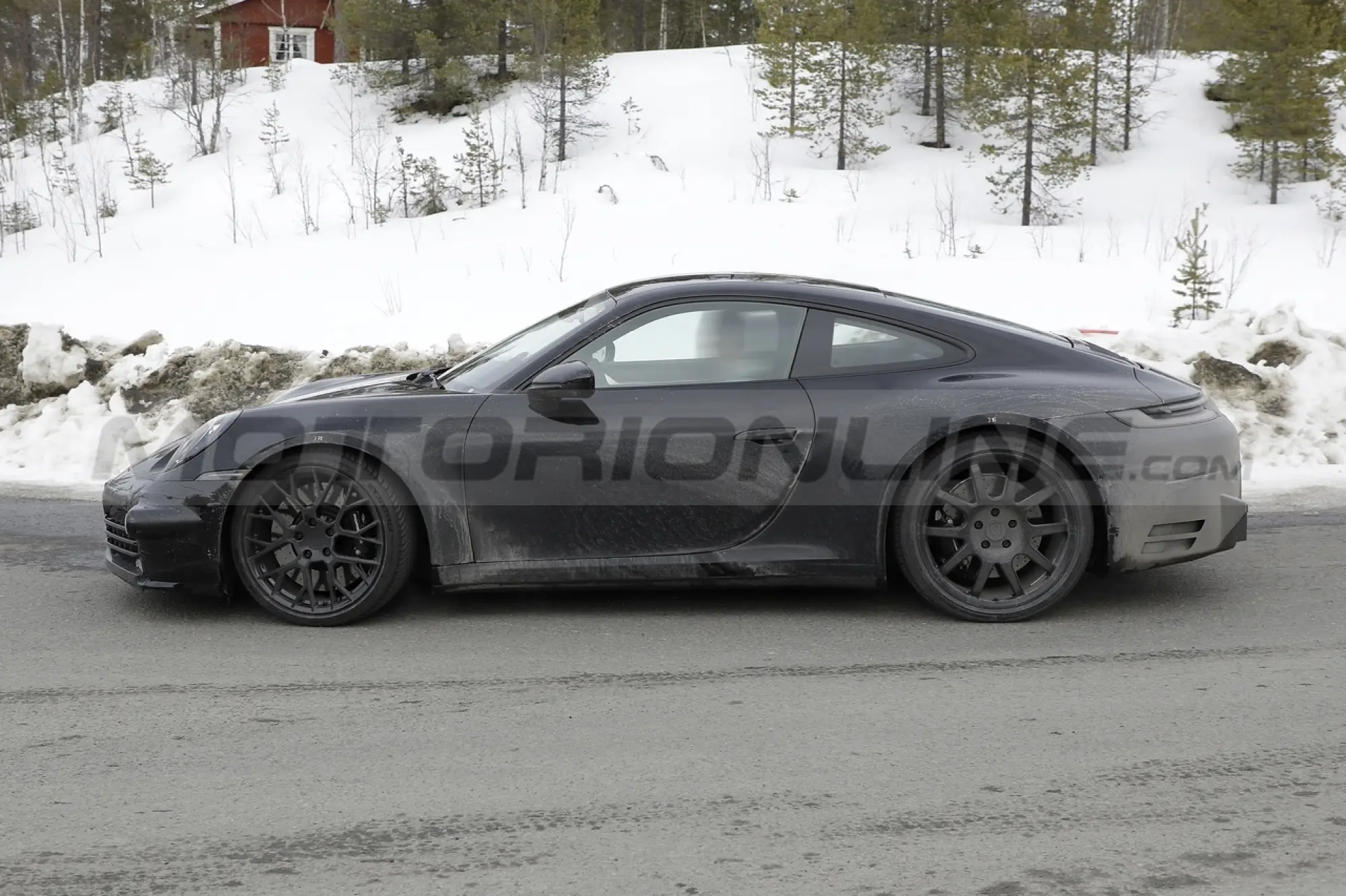 Porsche 911 restyling - Foto Spia 25-03-2022 - 30