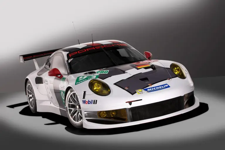 Porsche 911 RSR - 2