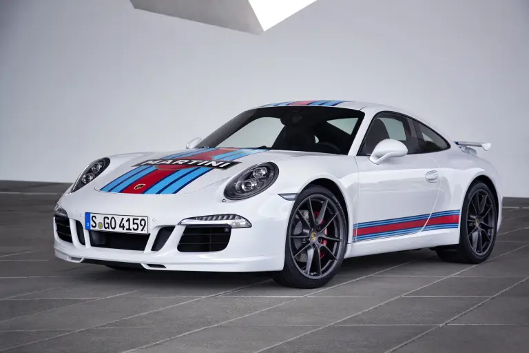 Porsche 911 S Martini Racing Edition - 1