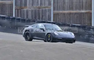 Porsche 911 Safari 2021 - Foto spia 01-12-2020