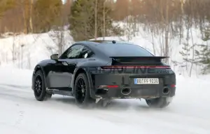 Porsche 911 Safari e 911 restyling - Foto spia 25-01-2022
