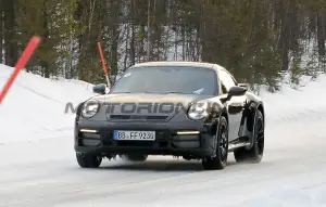Porsche 911 Safari e 911 restyling - Foto spia 25-01-2022