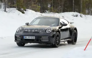 Porsche 911 Safari e 911 restyling - Foto spia 25-01-2022