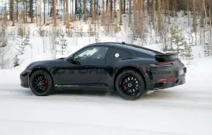 Porsche 911 Safari e 911 restyling - Foto spia 25-01-2022