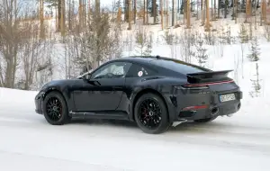 Porsche 911 Safari e 911 restyling - Foto spia 25-01-2022