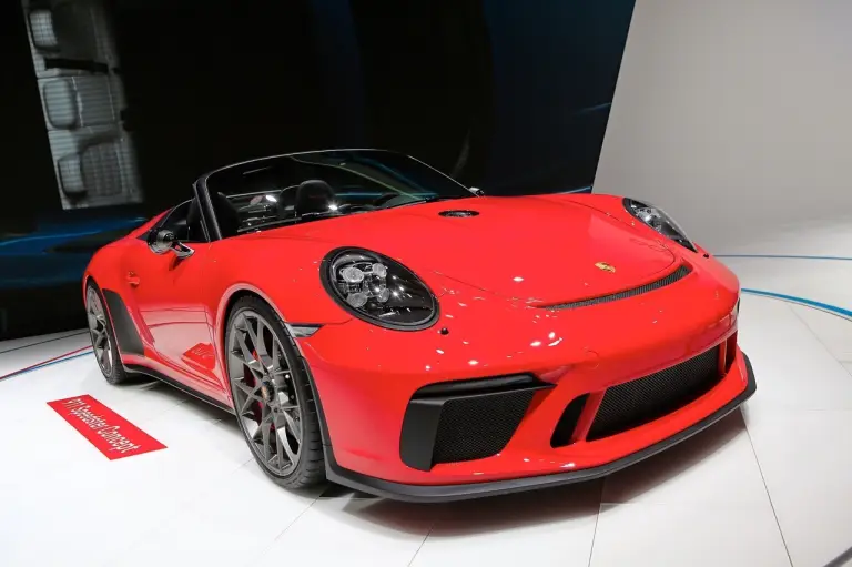 Porsche 911 Speedster Concept - Salone di Parigi 2018 - 11