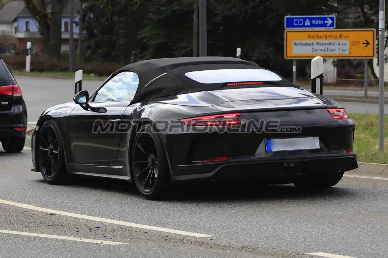 Porsche 911 Speedster - Foto spia 13-04-2018 - 11