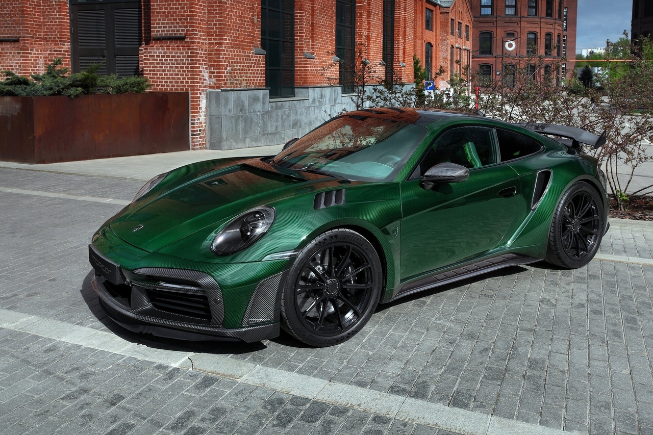 Porsche 911 Stinger GTR Limited Carbon Edition by TopCar - Foto