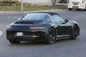 Porsche 911 Targa 2015 - Foto spia 27-11-2014