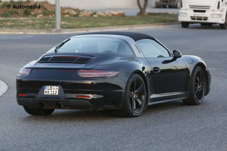 Porsche 911 Targa 2015 - Foto spia 27-11-2014 - 6