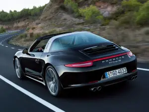 Porsche 911 Targa 4 e Targa 4S - Foto ufficiali