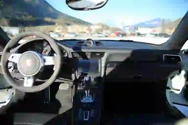 Porsche 911 Targa 4 GTS 2015 - Prova su strada - 8