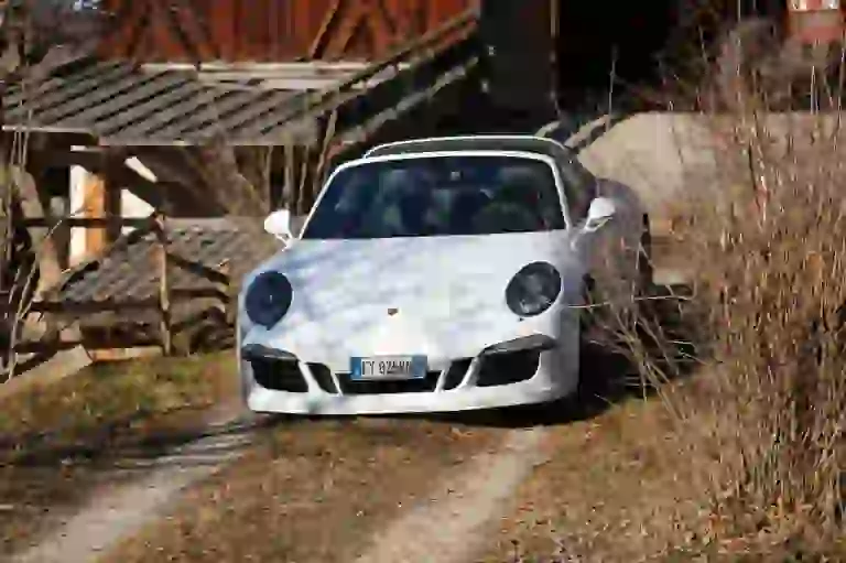 Porsche 911 Targa 4 GTS 2015 - Prova su strada - 24
