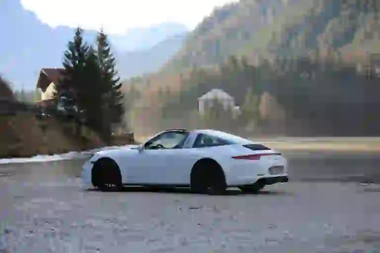 Porsche 911 Targa 4 GTS 2015 - Prova su strada - 43