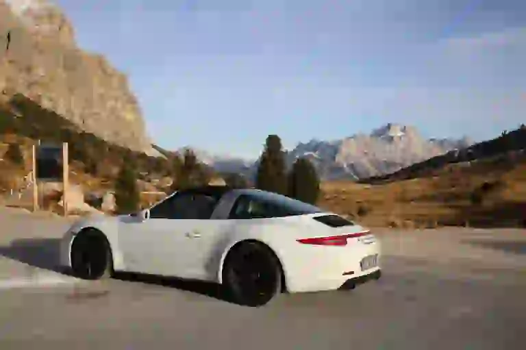 Porsche 911 Targa 4 GTS 2015 - Prova su strada - 61