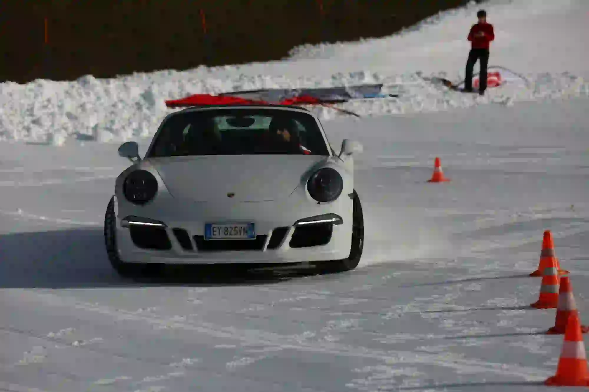 Porsche 911 Targa 4 GTS 2015 - Prova su strada - 88