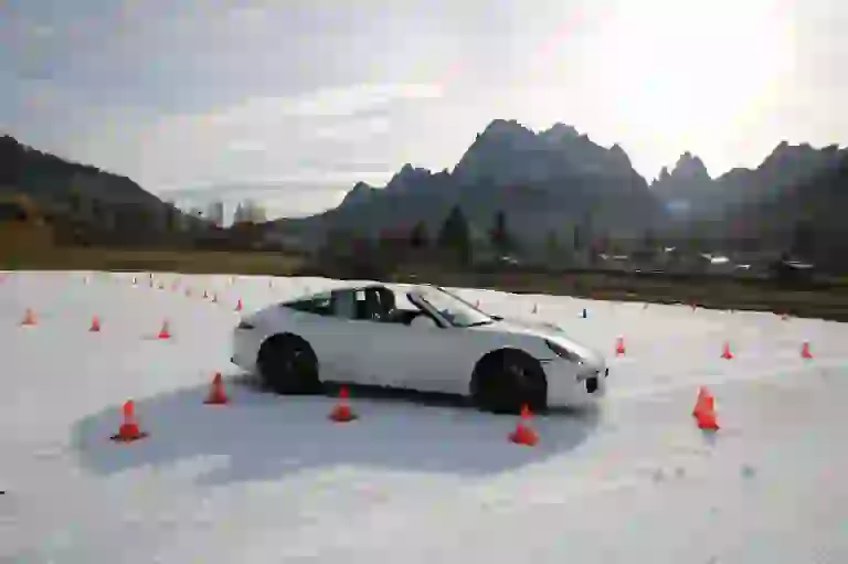 Porsche 911 Targa 4 GTS 2015 - Prova su strada - 111