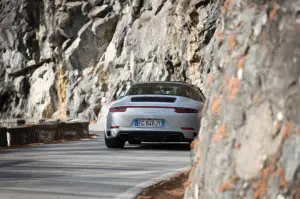 Porsche 911 Targa 4 - Prova su Strada 2016