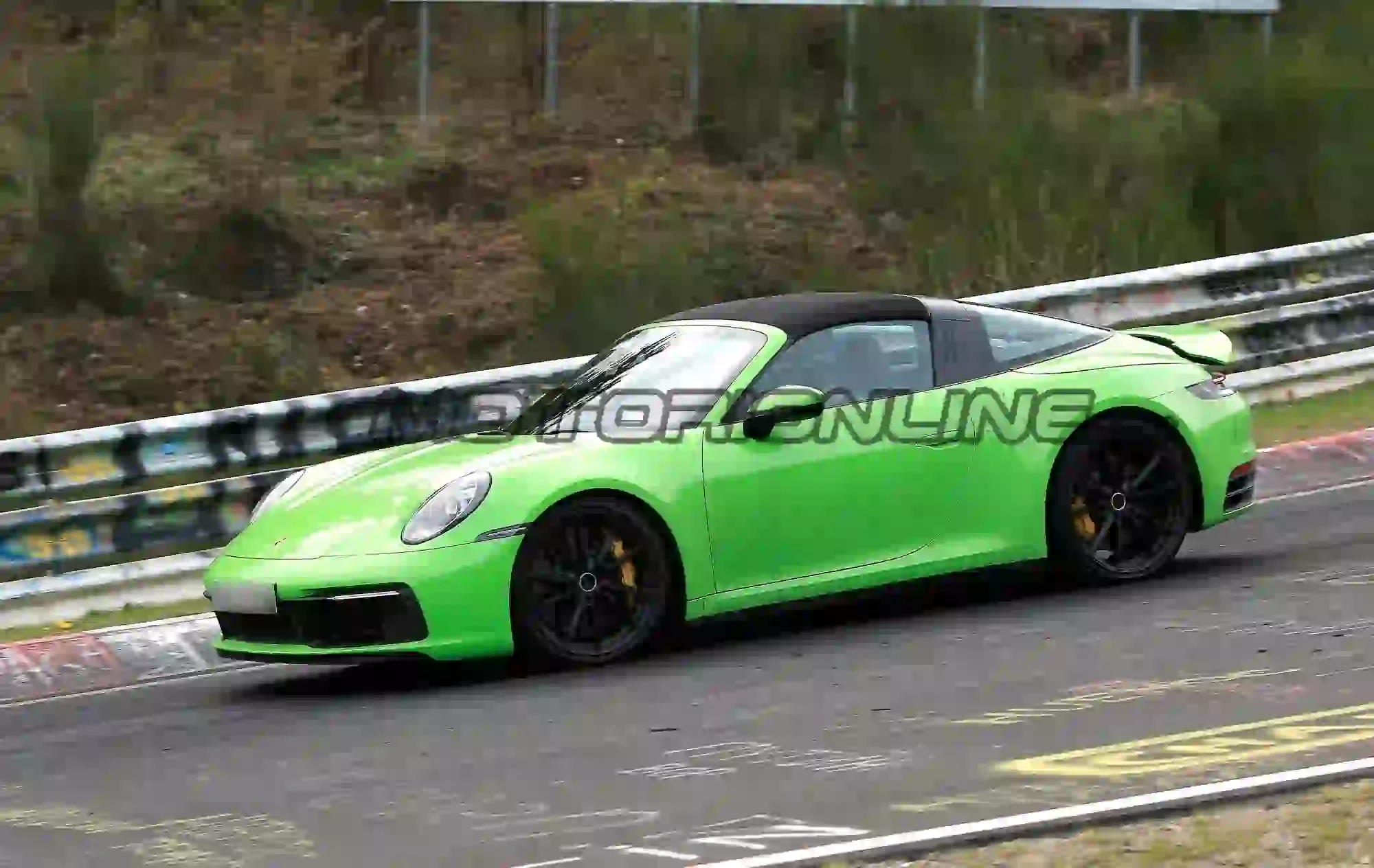 Porsche 911 Targa MY 2020 - Foto spia 23-04-2019 - 14