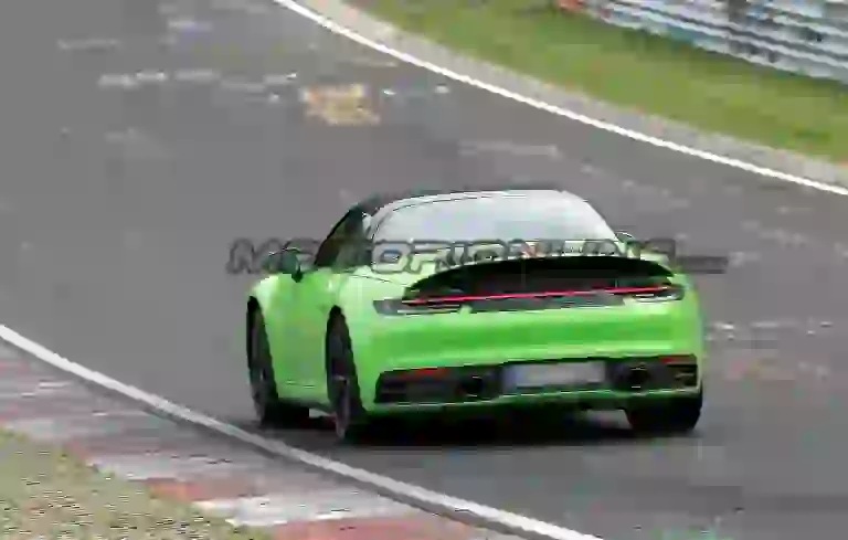 Porsche 911 Targa MY 2020 - Foto spia 23-04-2019 - 18