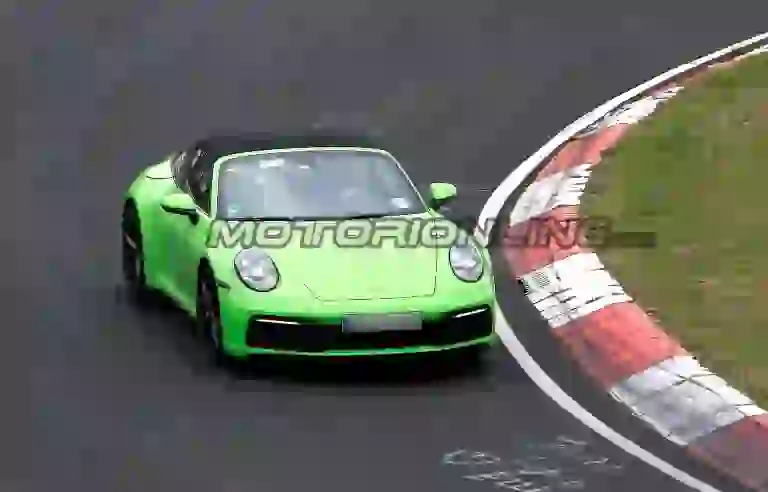 Porsche 911 Targa MY 2020 - Foto spia 23-04-2019 - 21