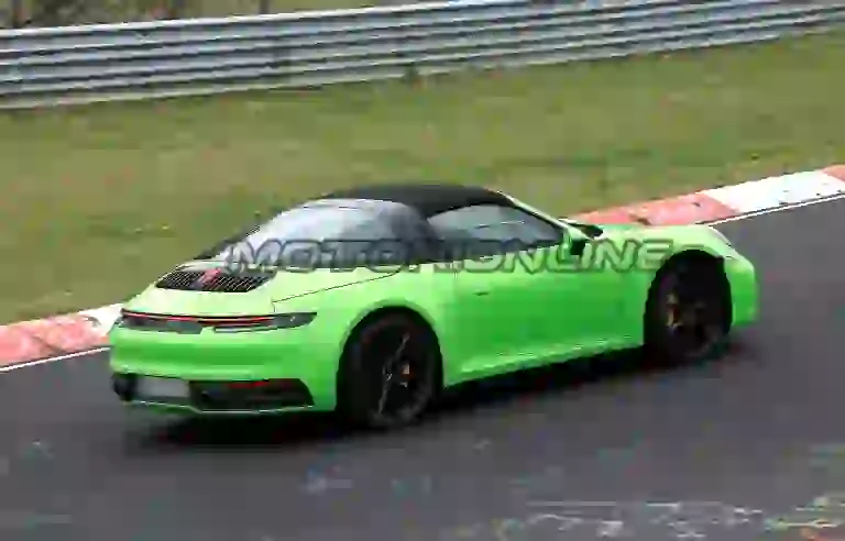 Porsche 911 Targa MY 2020 - Foto spia 23-04-2019 - 24
