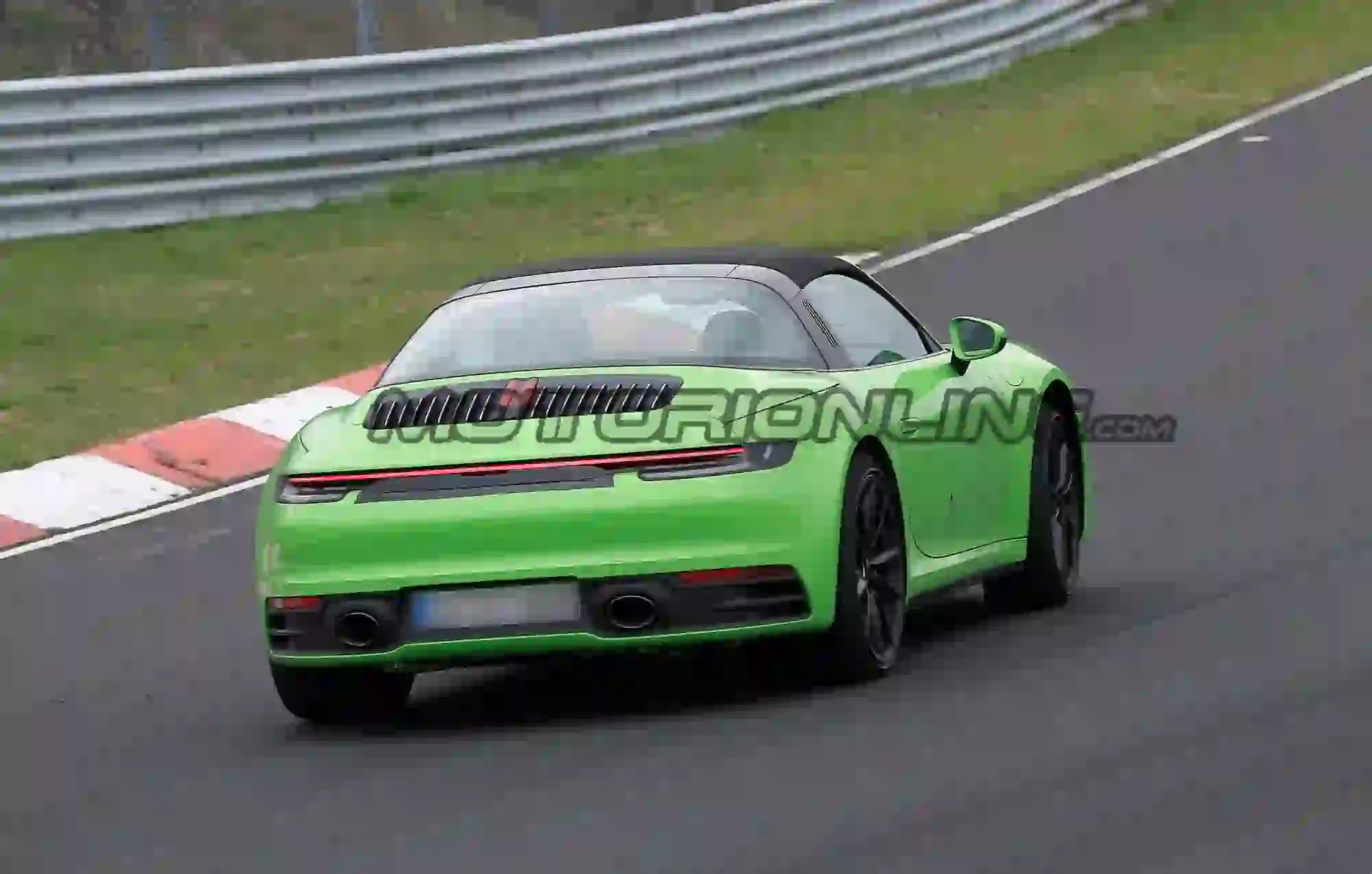 Porsche 911 Targa MY 2020 - Foto spia 23-04-2019 - 26