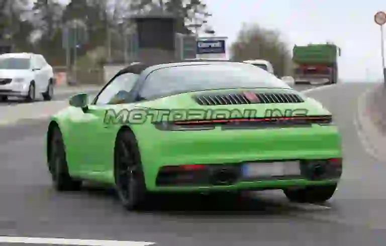 Porsche 911 Targa MY 2020 - Foto spia 23-04-2019 - 33