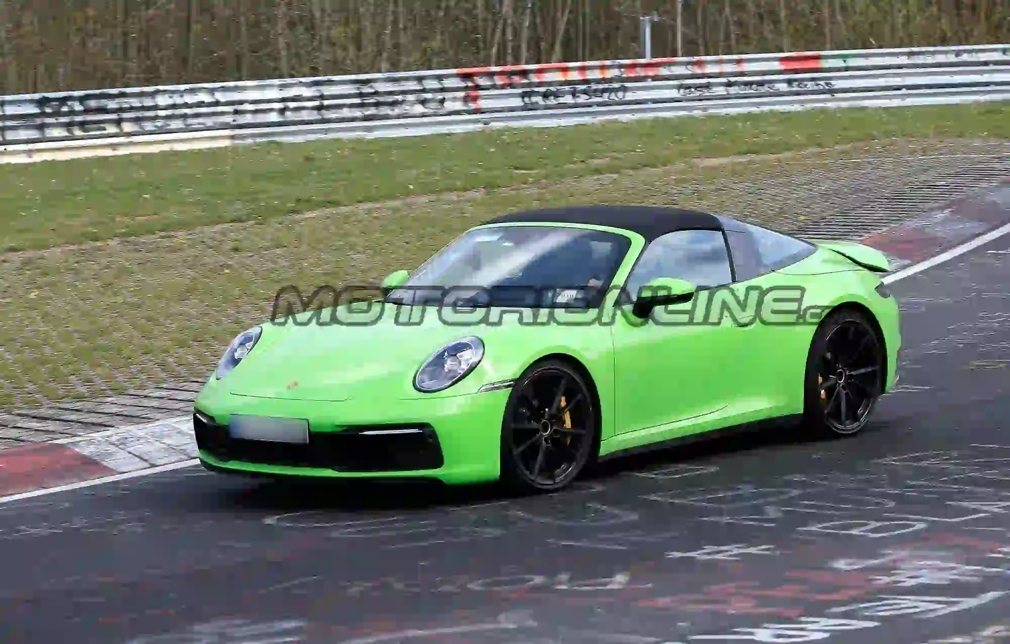 Porsche 911 Targa MY 2020 - Foto spia 23-04-2019 - 3