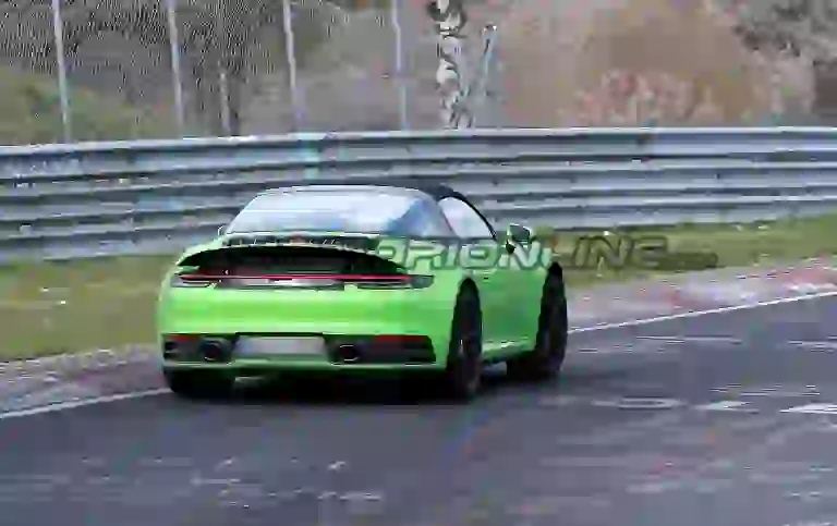 Porsche 911 Targa MY 2020 - Foto spia 23-04-2019 - 9