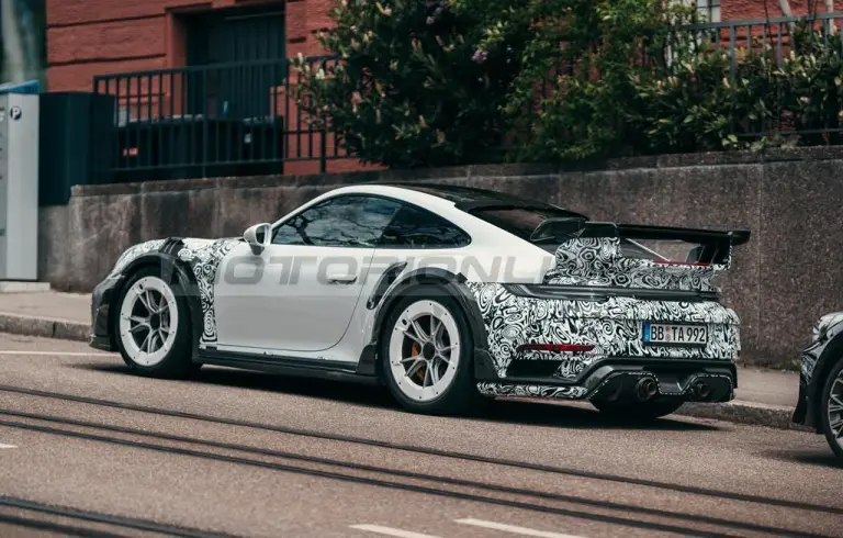Porsche 911 Techart 2021 - Foto spia 13-05-2021 - 7