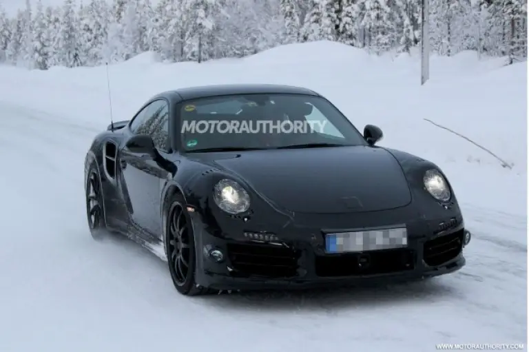 Porsche 911 Turbo 2014 - Foto Spia - 3