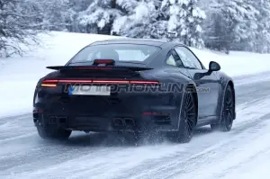 Porsche 911 Turbo 2019 - Foto spia 01-02-2018
