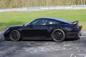 Porsche 911 Turbo 2019 - Foto spia 18-04-2018