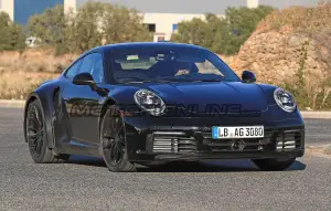 Porsche 911 Turbo 2019 - Foto spia 23-11-2017 - 2